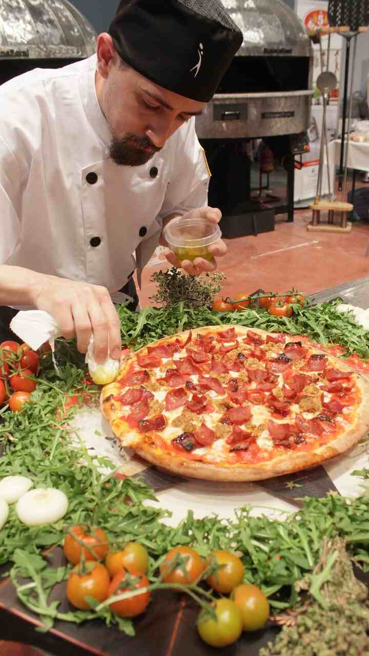10 gerechten die Italiaanse chefs waarschijnlijk nooit zouden bestellen in een restaurant,